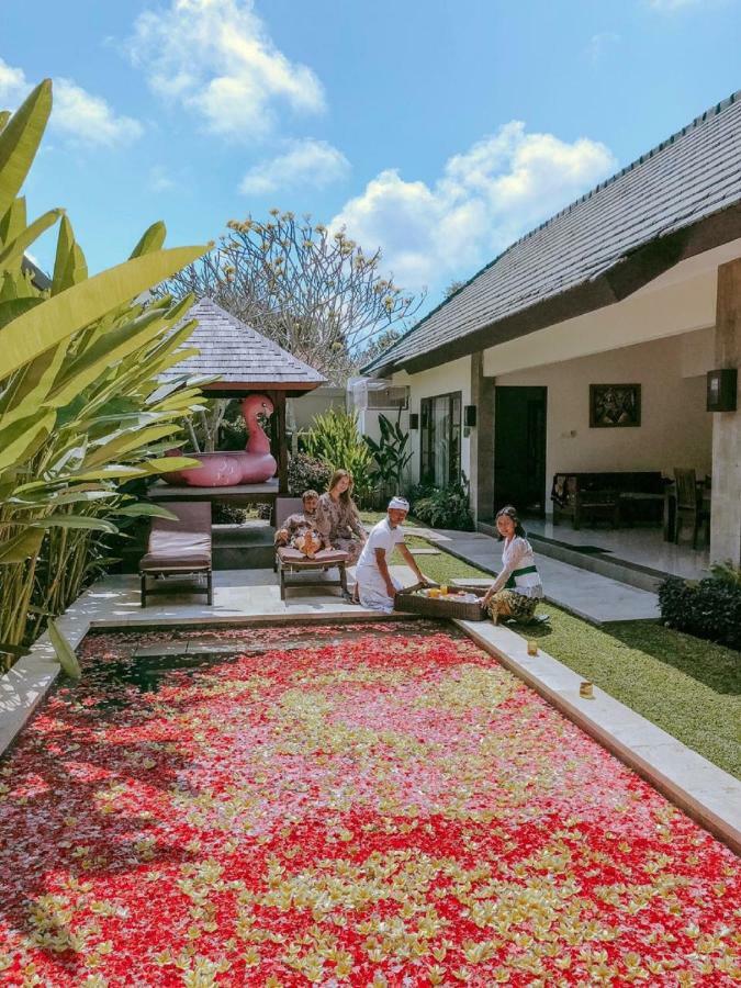 Bukit Kirana Villas Uluwatu  Exterior photo